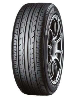 235/40R18 95W YOKOHAMA BLUEARTH-ES ES32 XL RIMPROTECT - Image 1