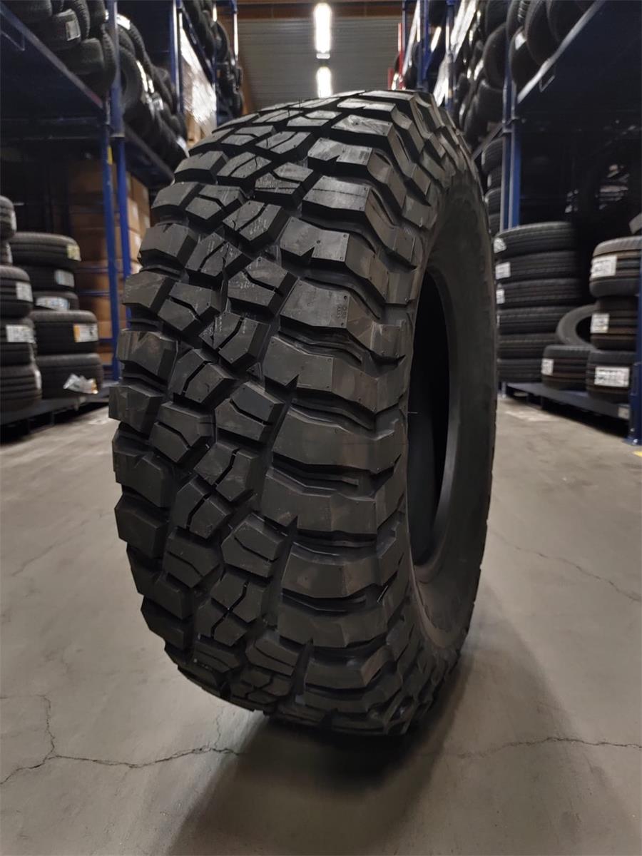 30x10.00R15-N-BFGOODRICH-MUD-TERRAIN-TA-KM3-DOT2023_Kesarenkaat_39218_1.jpeg